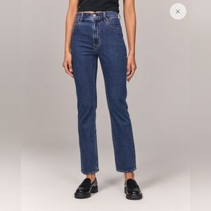 Ultra High Rise Ankle Straight Jean